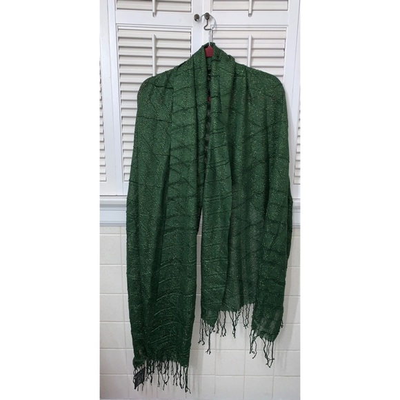 Cejon Christmas Holiday Green Shimmer Scarf Wrap - Picture 2 of 4